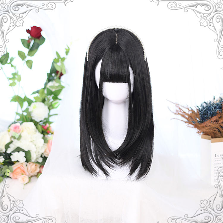Layered Design Mid-Length Sweet Lolita Wigs - Black - 2