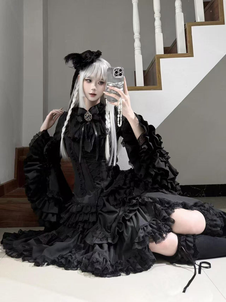 Immortal Bird Gothic Lolita coordinated styling