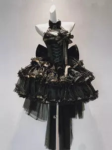 Black Halter Lace-Up Bow Ruffle Mesh Gothic Lolita Dress front view