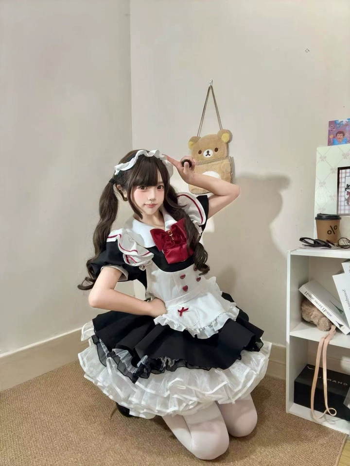 Cute Maid Lolita Dress with Heart Buttons and Bow Charm - view 10