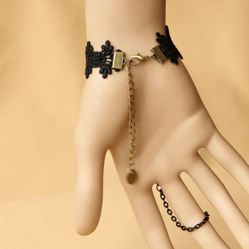 Black Romantic Retro Lace Gothic Lolita Bracelet - Product - 4