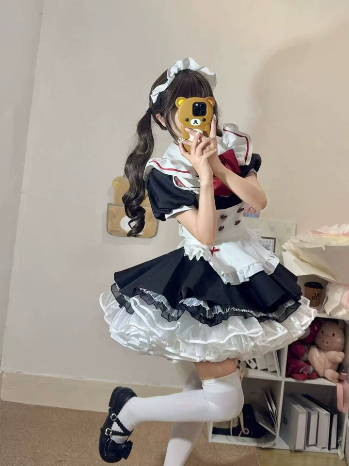 Cute Maid Lolita Dress with Heart Buttons and Bow Charm - view 9
