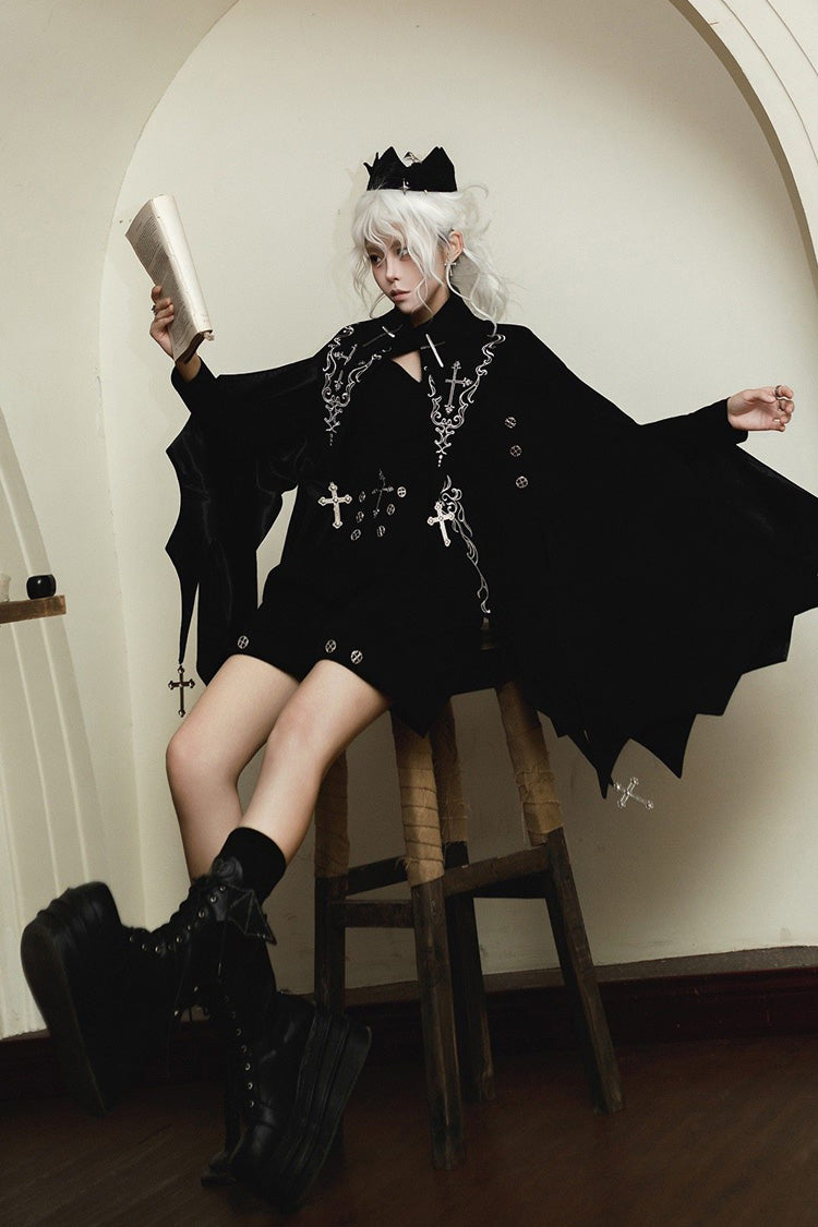 Black [The Eternal Night Descends] Embroidered Ouji Gothic Lolita Cloak Shorts Set - Product - 3