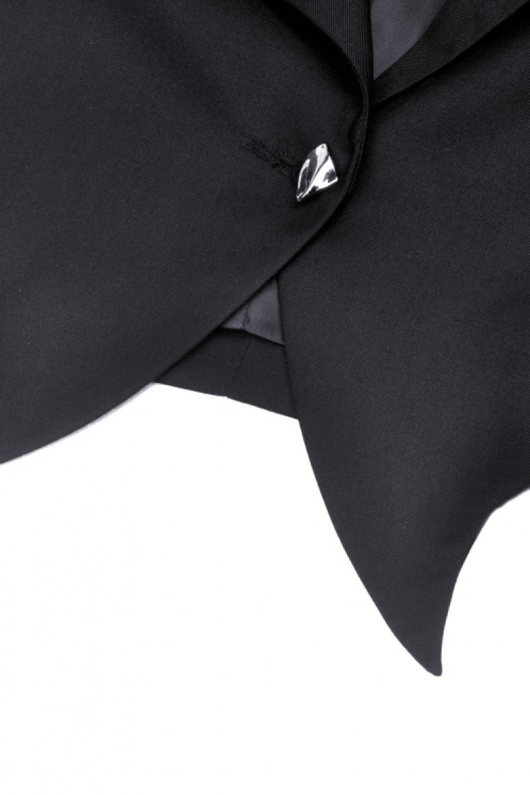 Black Lapel Collar Long Sleeves Chain-Decorated Women's Punk Irregular Short Jacket - Product - 18