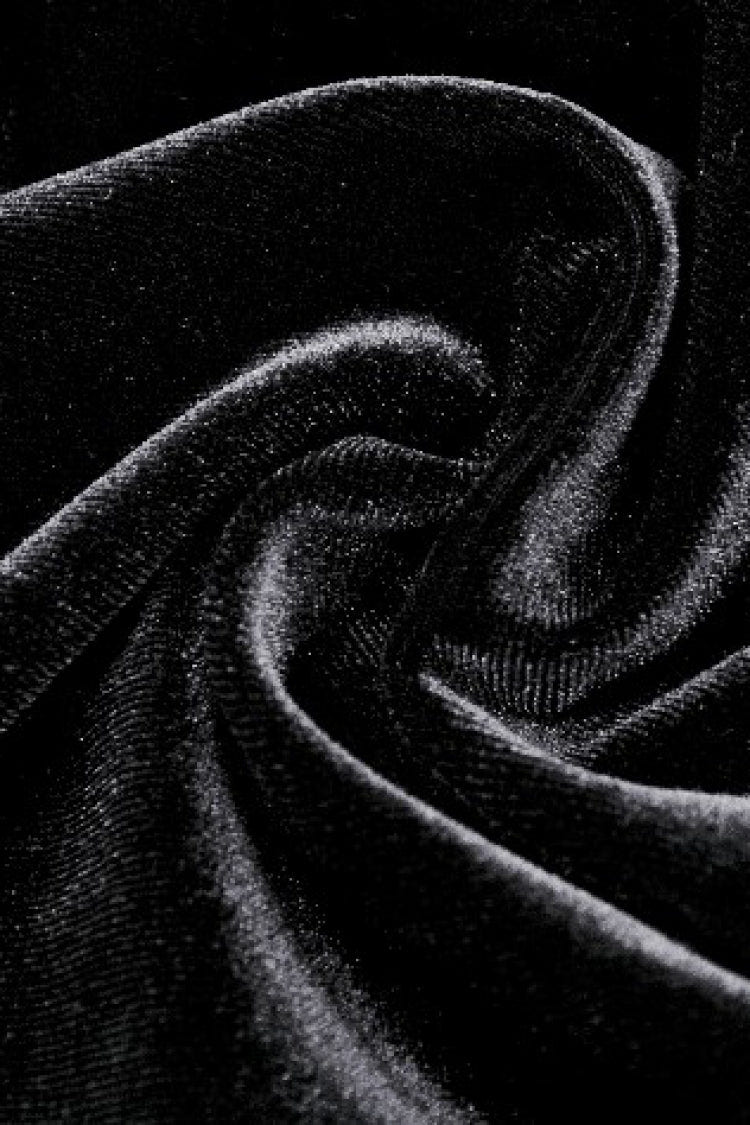 Black Long Puff Flared Sleeves Ruffled Lace Spliced Velvet Women's Gothic Cape - Product - 22