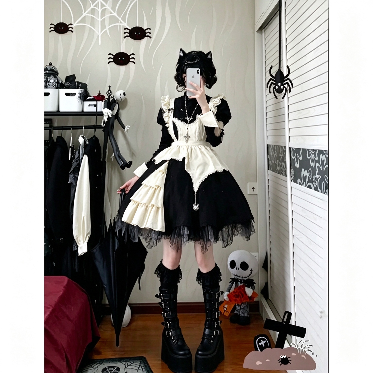Black and Off-White Gothic Maid Style Dress Set with Apron and Accessories - view 4