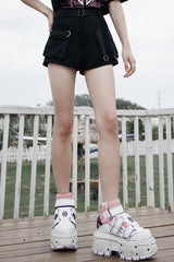 Black Clasp Belt Multi-Level Pocket Pit Ribbon Decoration High Waist Women's Punk Shorts - Black - 1