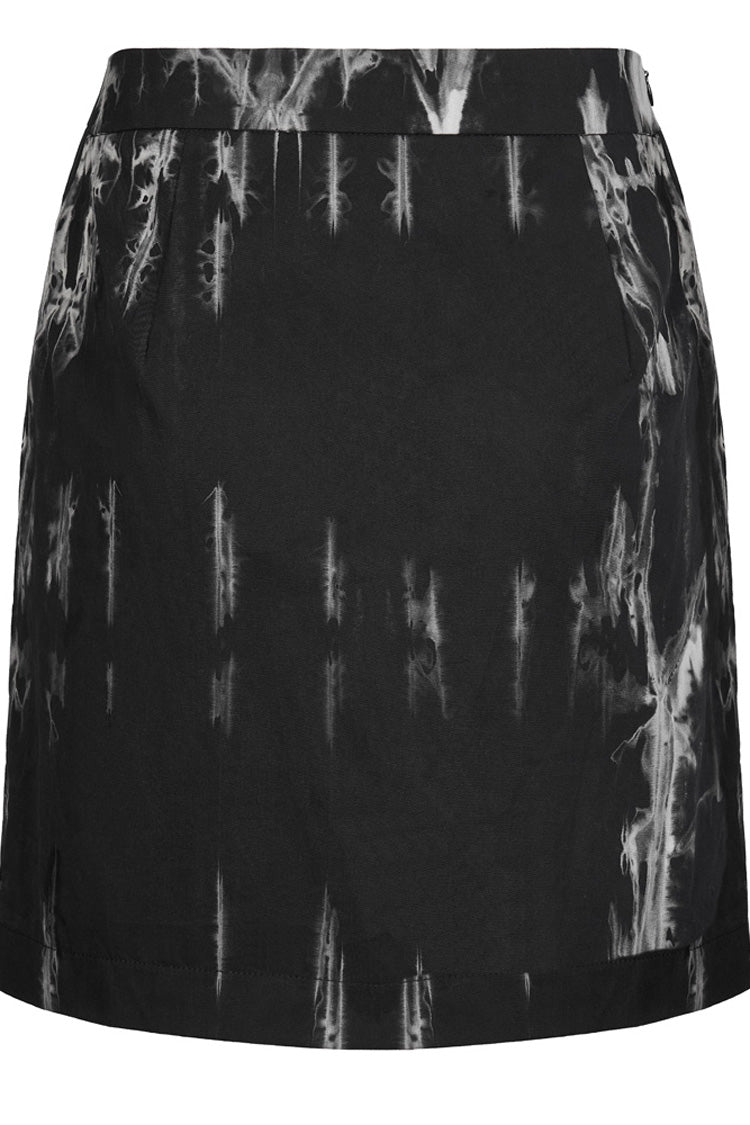 Black/White Hem Side Slit Design Cute Metal Heart Buckle Decoration Tie-Dyed A-Line Short Women's Punk Skirt - Product - 5
