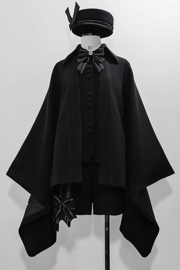 Black Retro Loose Large Sleeve Ouji Lolita Woolen Coat - Black - 1