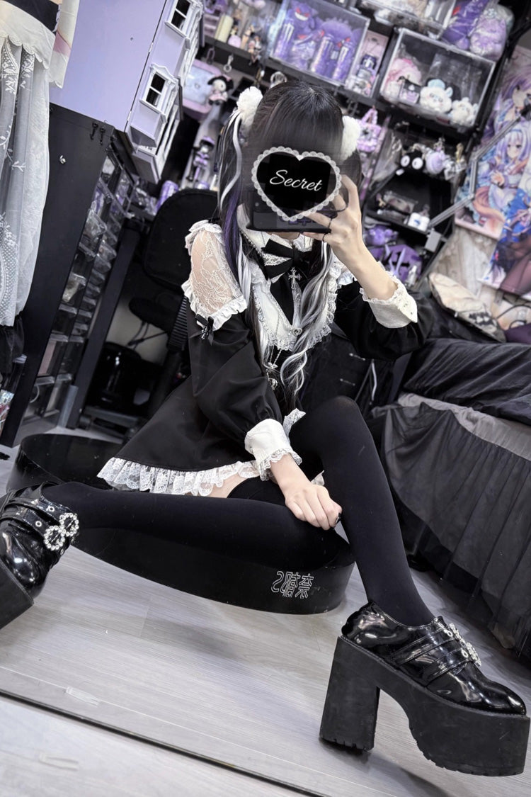 Black/White [Divine love] Long Sleeves Hollow Bowknot Lace Lace-Up Sweet Jirai Kei Dress Shorts Set - Product - 6
