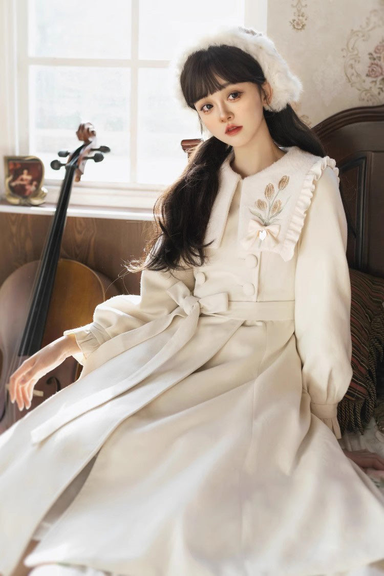 Tulip Long Puff Sleeves Embroidery Slim Sweet Lolita Coat 2 Colors - Product - 3