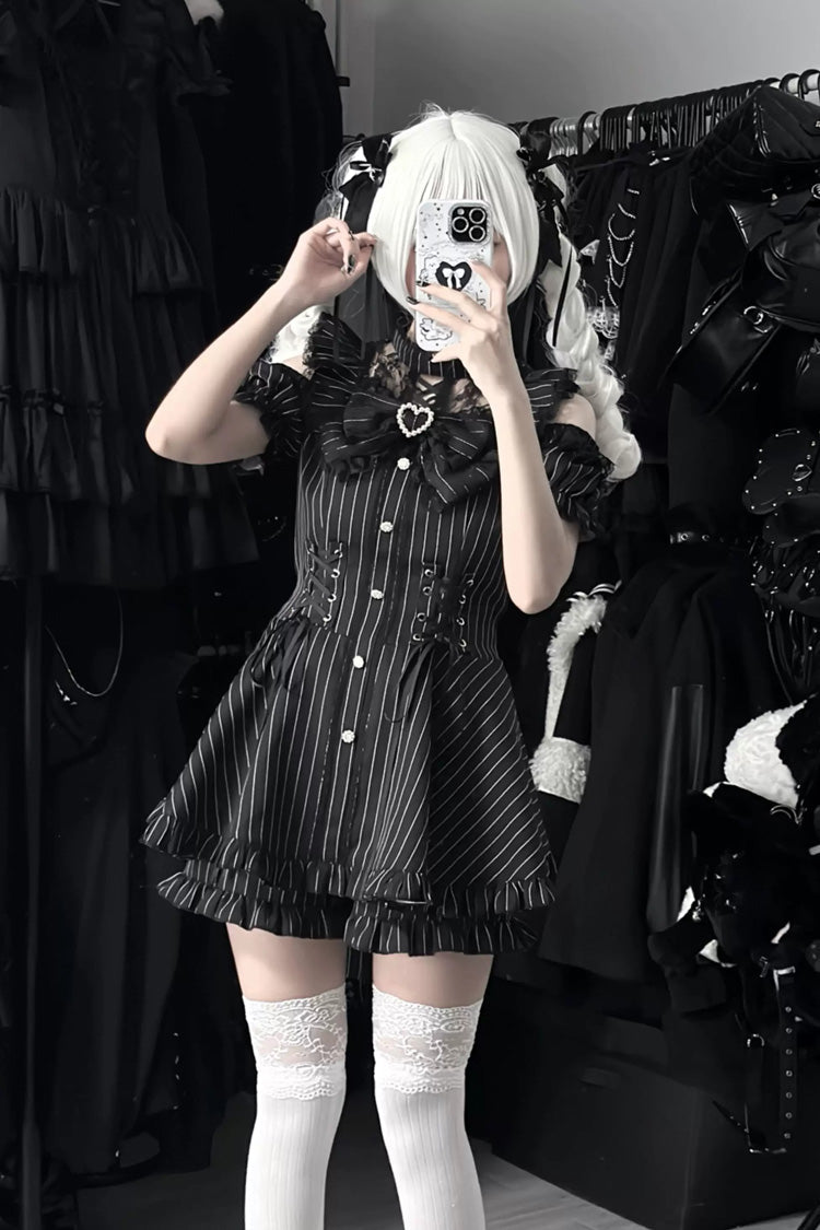 [Silver Candle Elegy”] Short Sleeves Printed Ruffled Cut-Out Bow Gothic Jirai Kei Top and Shorts Set 2 Colors - Product - 13