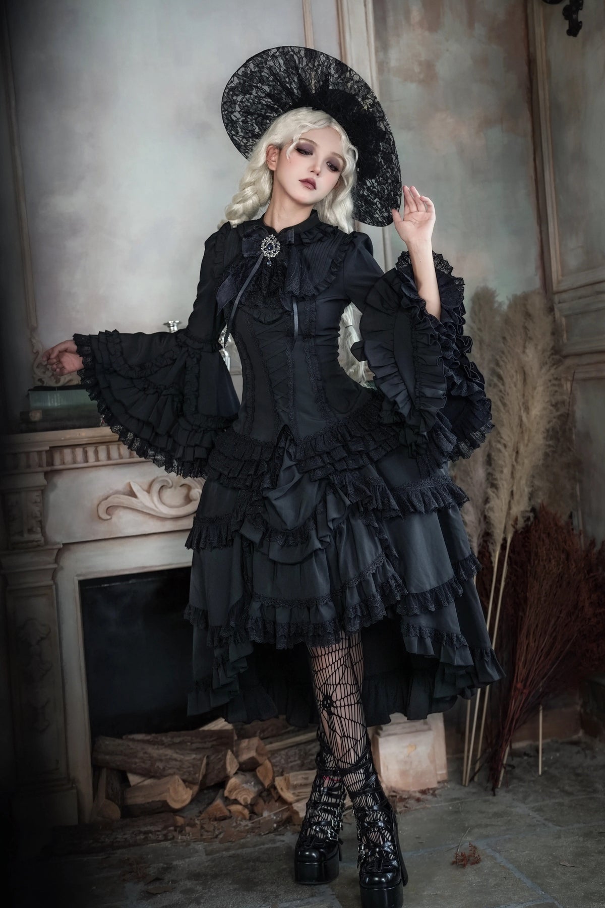 Immortal Bird Gothic Lolita set back view