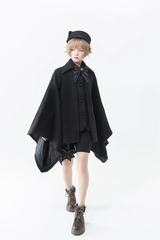 Black Retro Loose Large Sleeve Ouji Lolita Woolen Coat - Product - 4