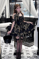 Black [Young Lady] Halterneck Sleeveless Multi-Layered Ruffle Bowknot Elegant Princess Gothic Lolita Dress - Black - 1