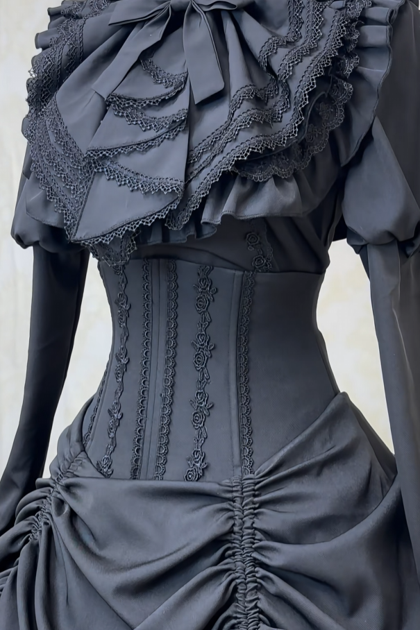Immortal Bird Gothic Lolita embroidery detail