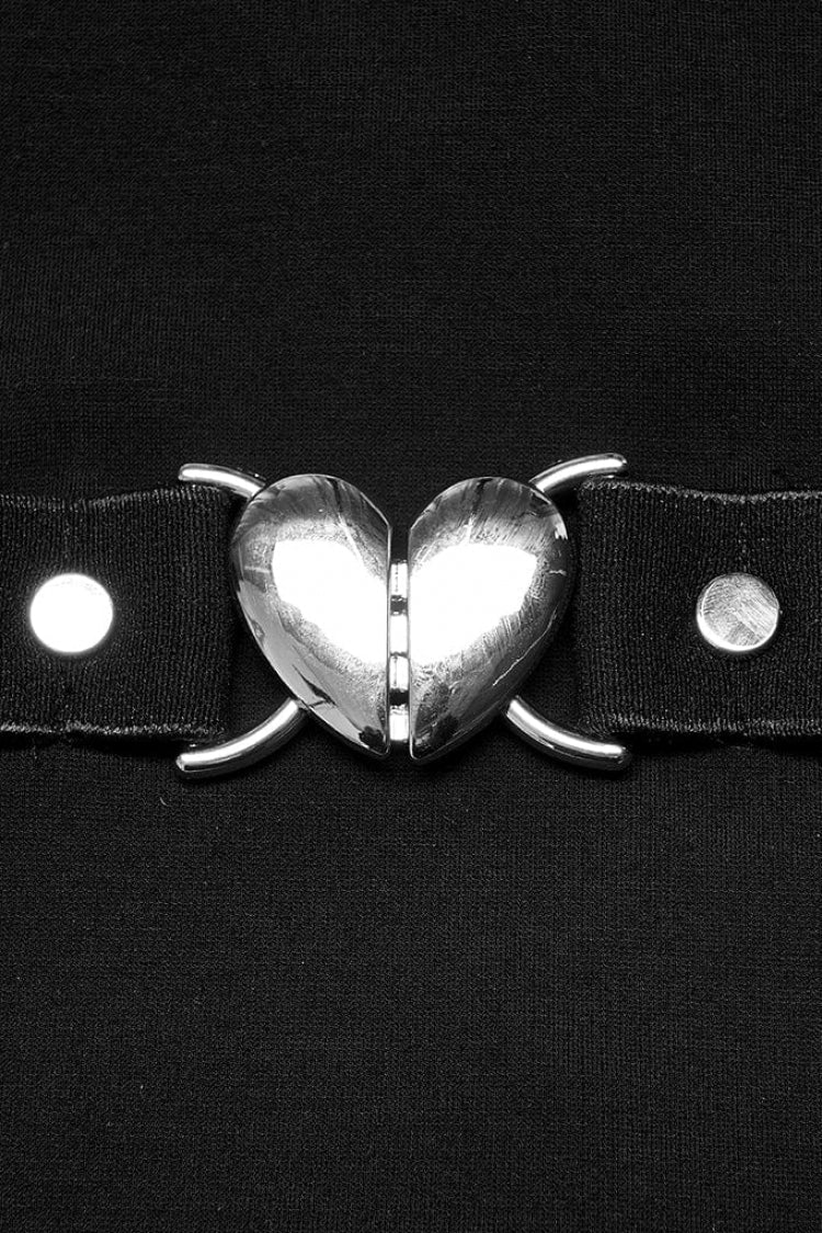 Black Short Sleeves Metal Heart Buckle Strap Slim Women's Punk Vest - Product - 6
