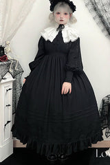 Black/White [Quiet Place] Long Sleeves Jacquard Ruffle Embroidery Bowknot Gothic Lolita Dress - Product - 4