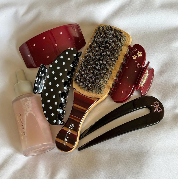 Big Effing Clip in Noir Polka Dot lifestyle image