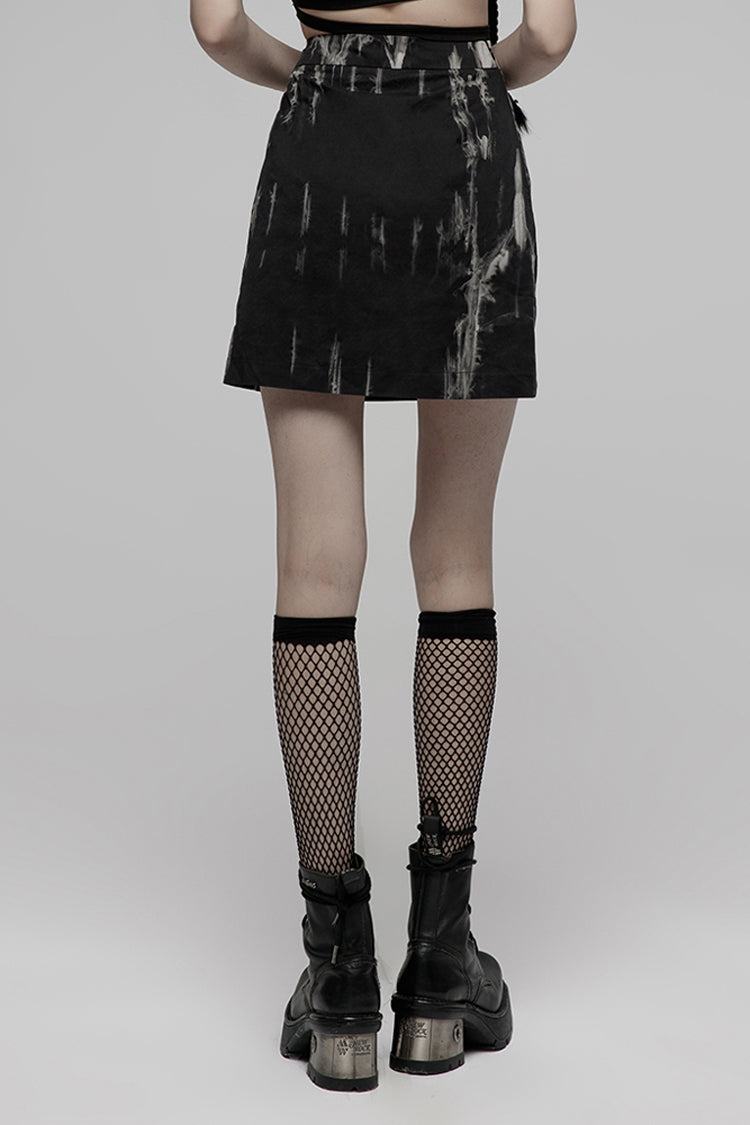 Black/White Hem Side Slit Design Cute Metal Heart Buckle Decoration Tie-Dyed A-Line Short Women's Punk Skirt - Product - 3