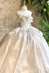 [White Moonlight Lover] Romantic Commemorative Ceremony Sleeveless Ruffled Bow Lace Lace-Up Sweet Elegant Lolita Strapless Dress 3 Colors - Product - 3