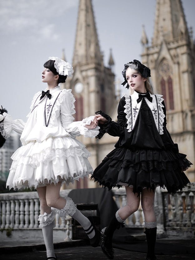 Gothic Lolita velvet fabric detail