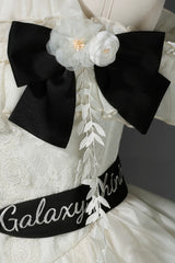 White [Glass Flower House] Halterneck Ruffled Embroidered Bow Classic Lolita Jsk Dress - Product - 4