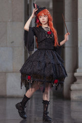 Black [Apprentice Witch] Double-Layered Ruffle Lace Gothic Lolita Skirt - Product - 3