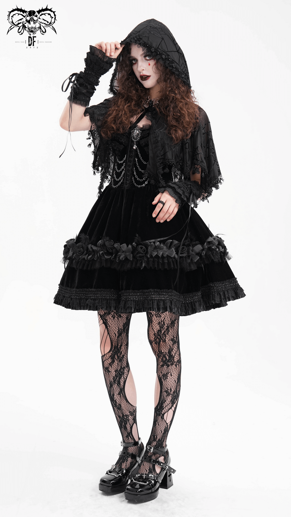 Elegant Black Lace Evening Dress with Beads and Chains - image 15
