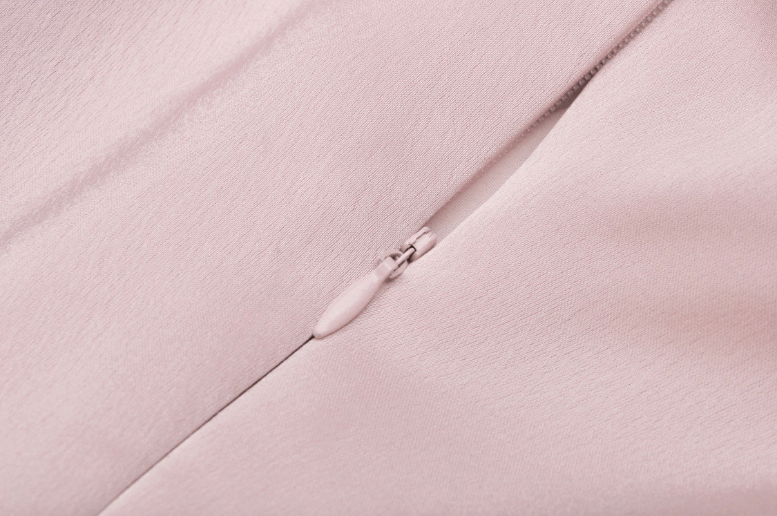 Elegant Pink Satin Bow Dress for Evening Events - image 10