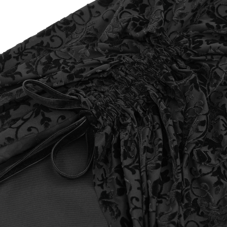 Elegant Victorian Lace Gothic Dress with Ruffle Details - image 9