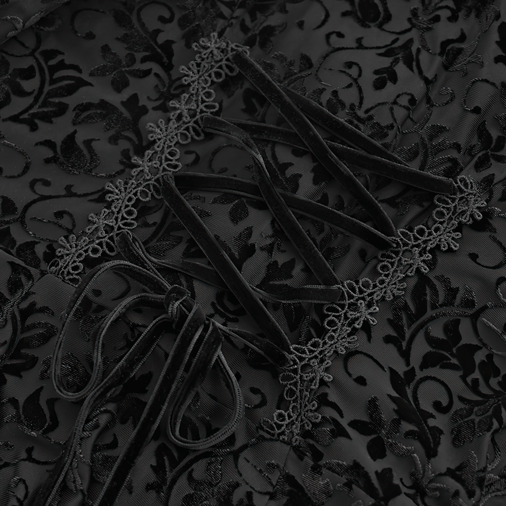 Elegant Victorian Lace Gothic Dress with Ruffle Details - image 7