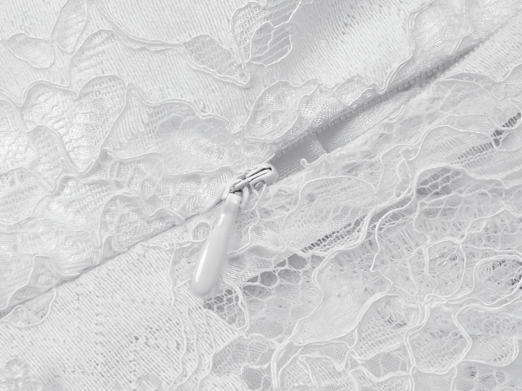 Elegant White Lace Gothic Dress with Spaghetti Straps - image 10