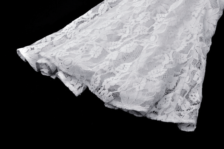 Elegant White Lace Mermaid Dress with Spaghetti Straps - image 10