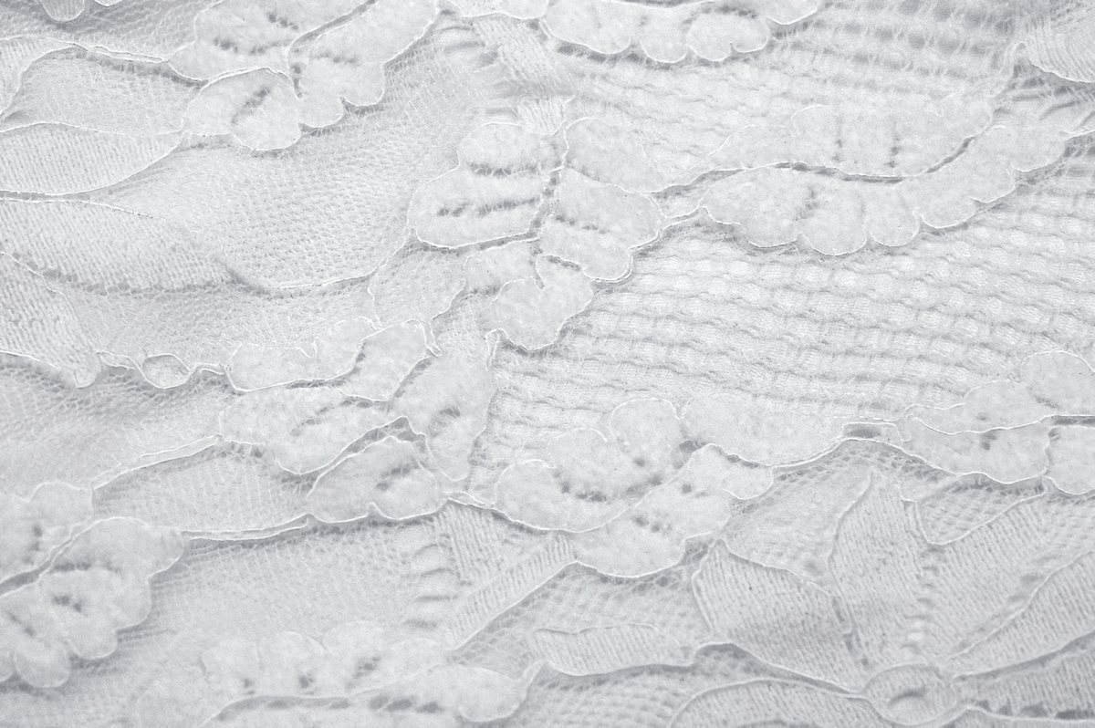 Elegant White Lace Mermaid Dress with Spaghetti Straps - image 12