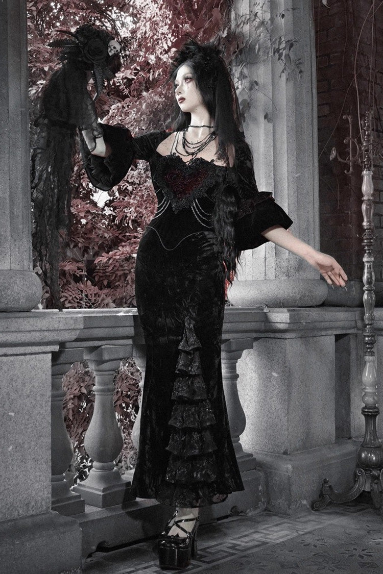 Black [Castle of Dark Romance] Square Collar Short Sleeves Multi-Layered Ruffled Embroidered Open-Front Lace Gothic Lolita Mermaid Dress - Product - 9