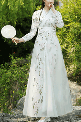 White Elegant Green Leaf Embroidery Sweet Hanfu Dress - White - 1