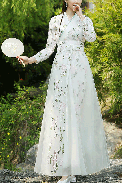 White Elegant Green Leaf Embroidery Sweet Hanfu Dress - White - 1
