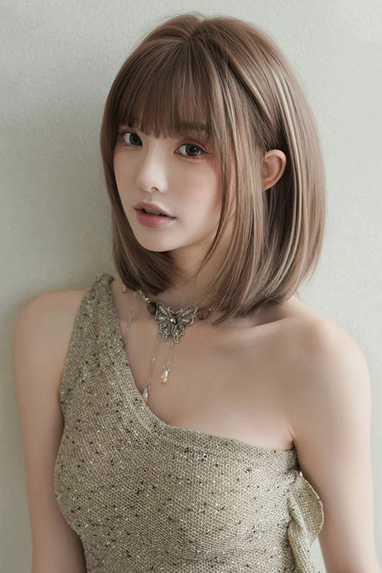 Brown/Beige Highlights Natural Fluffy Age-Reducing Clavicle Bob Sweet Lolita Wig detail view 2
