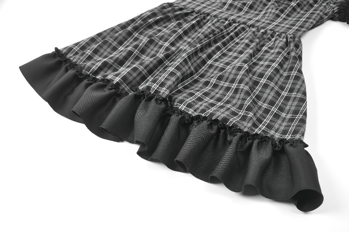 レースのRuffleのトリムおよびリボンが付いている女性のプライドLolitaの服 商品画像
