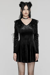 Black Doll Collar Long Sleeves Gradient Embroidery Women's Gothic Prom Dress - Black - 1