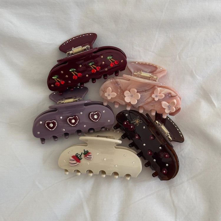 Sweetheart Clip in Bordeaux Cherry Pie collection image