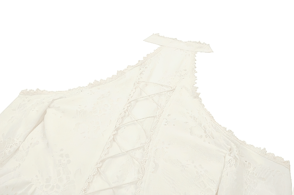 Victorian Lace Dress with Open Shoulder Design - image 8
