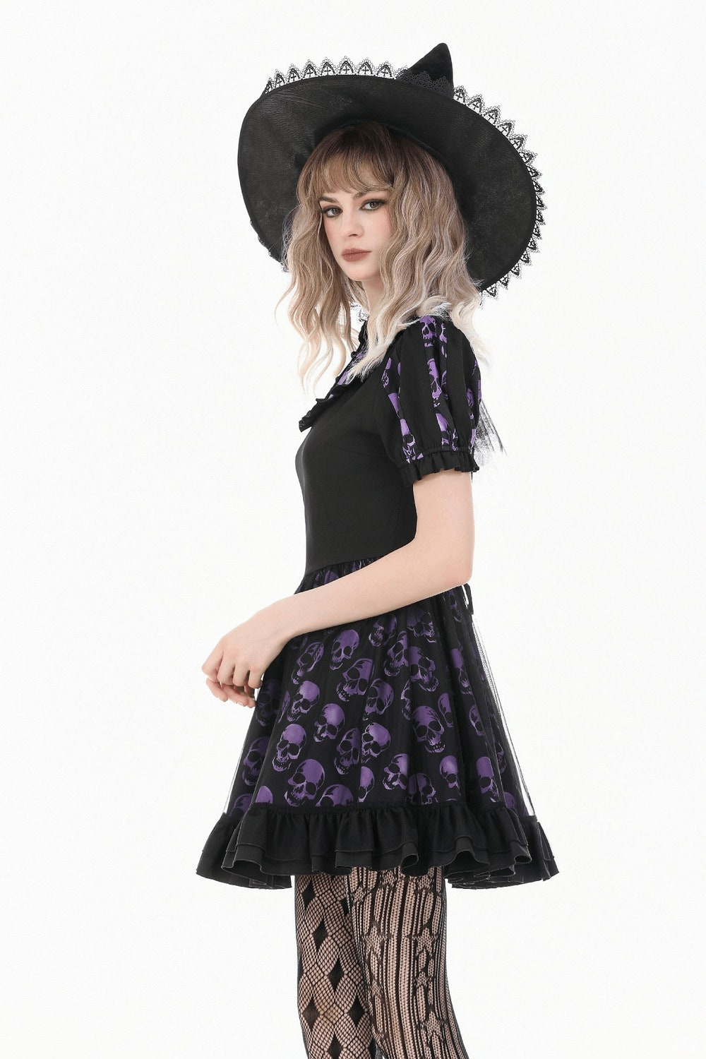 女性のゴシックスカルプリントミニドレスとパフスリーブ 商品画像