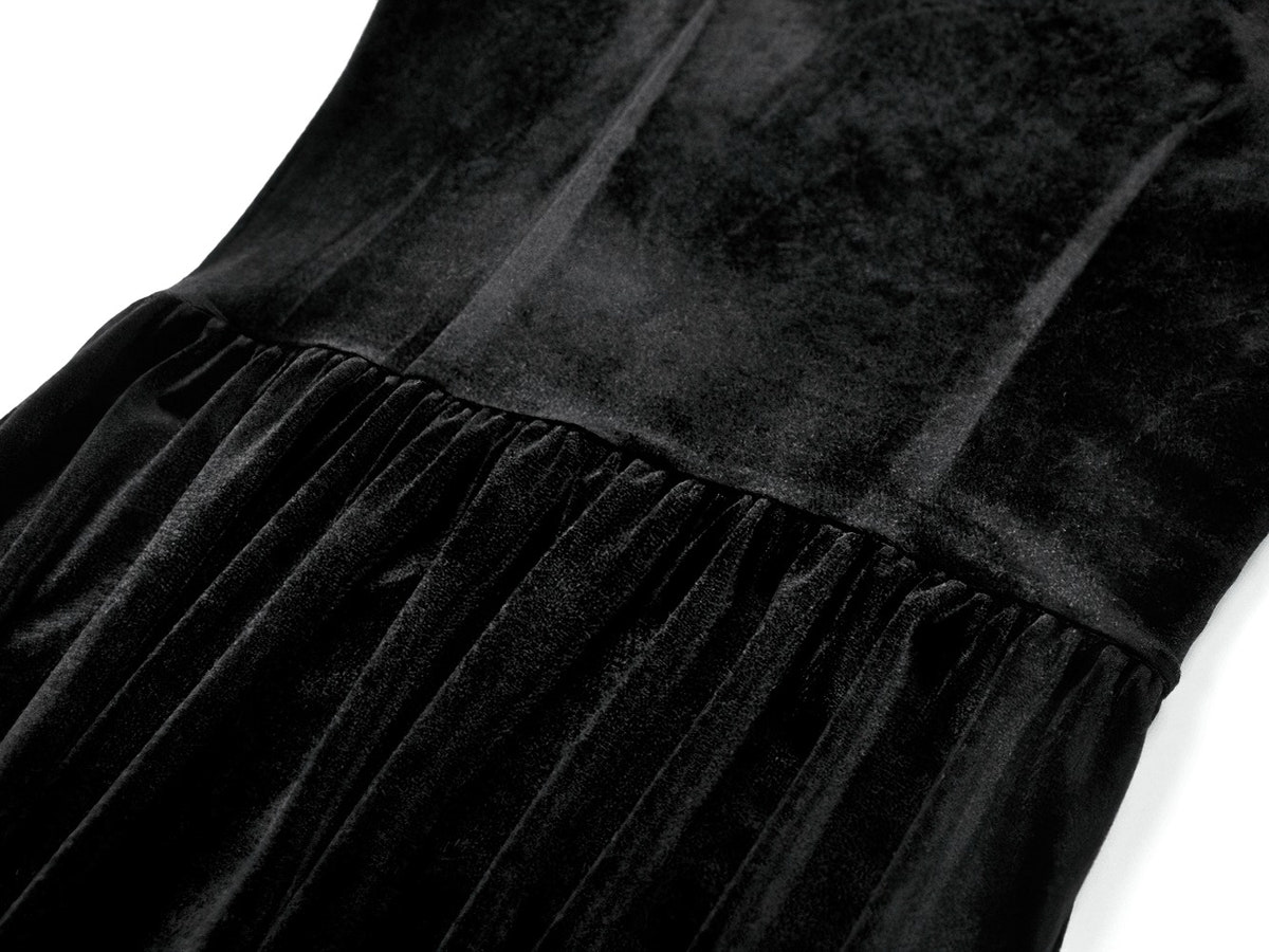 Women's Gothic Velvet Maxi Dress with Lace Bell Sleeves - close-up of black velvet bodice and skirt details.
